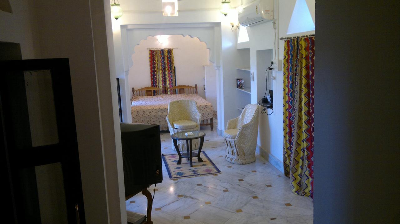 Fort Begu Hotell Begun Eksteriør bilde